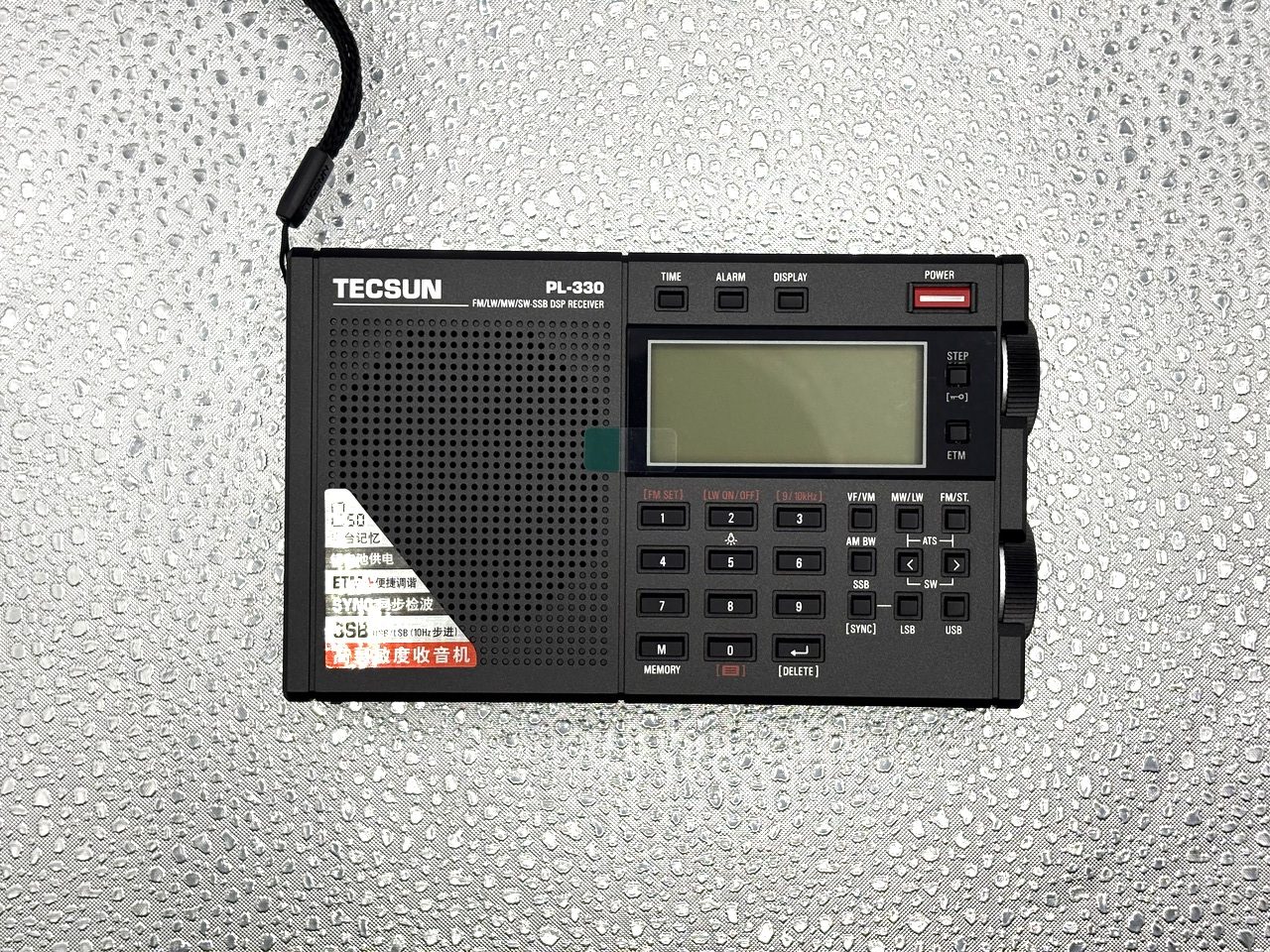 Tecsun PL-330 - Image 1